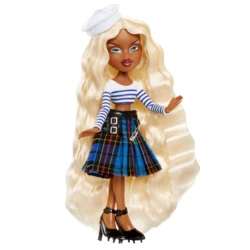 Fashion Doll