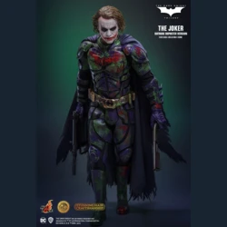 The Joker (Batman Imposter Version) Artisan Edition