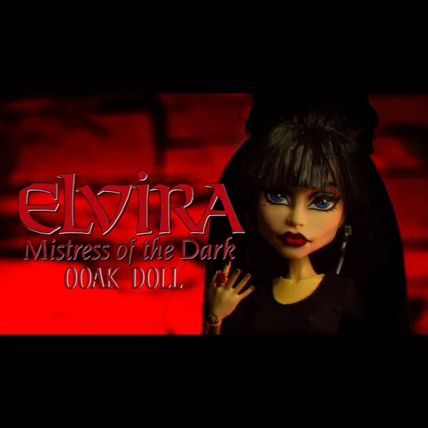 OOAK Elvira „Pani Ciemności”