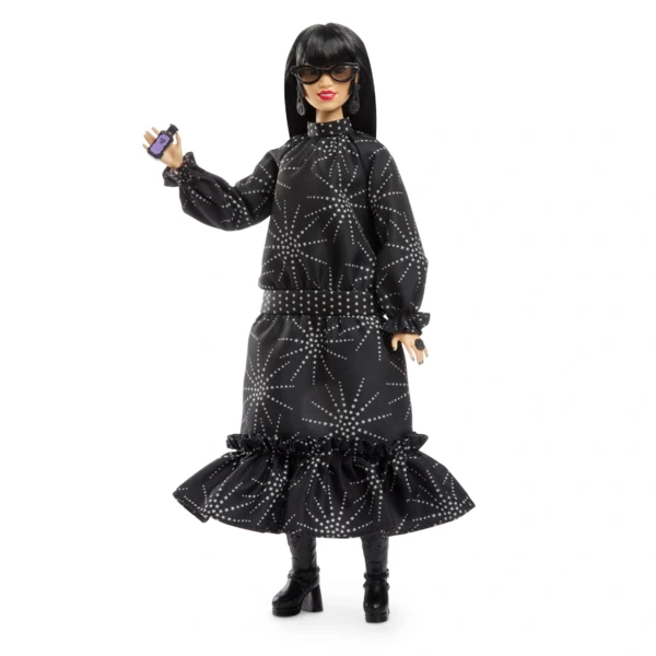 Barbie Anna Sui Doll, Inspiring Women