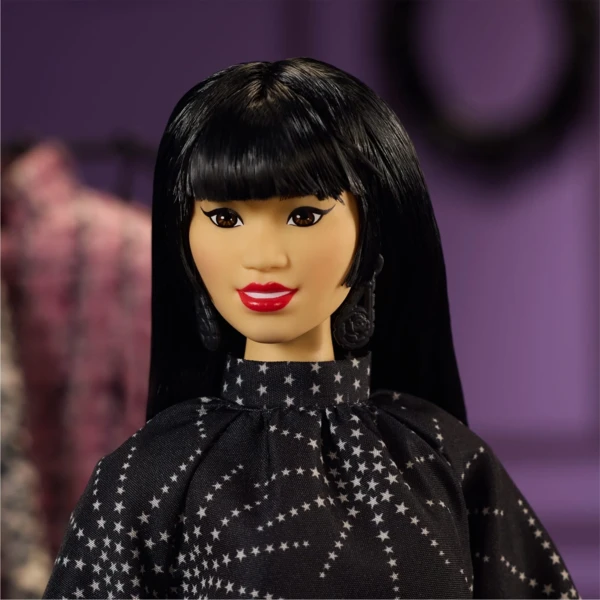 Barbie Anna Sui Doll, Inspiring Women