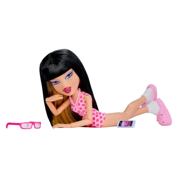 Bratz Dana (Playset), What'z In My Closet