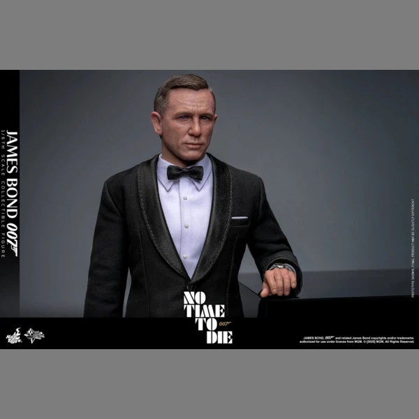 Hot Toys James Bond: No Time To Die - James Bond (Daniel Craig) (Deluxe)