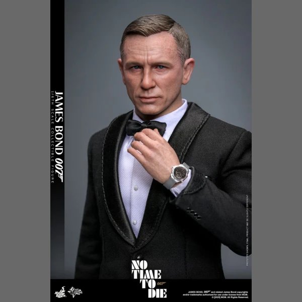 Hot Toys James Bond: No Time To Die - James Bond (Daniel Craig) (Deluxe)