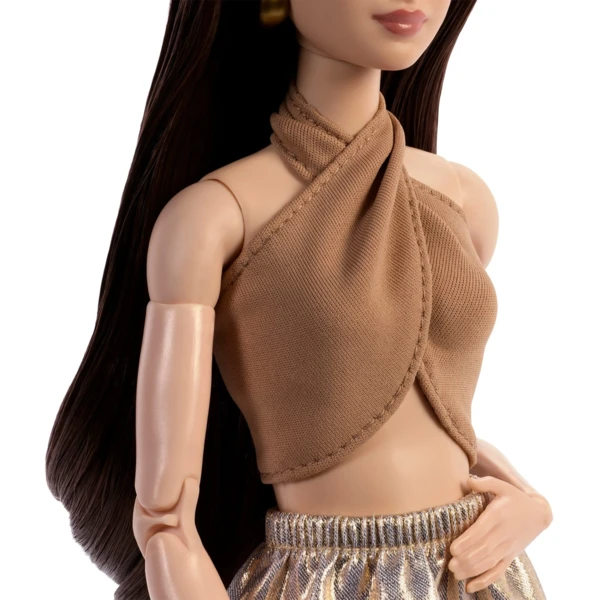 Barbie Basics Model 06 (2026 Neutrals Series)