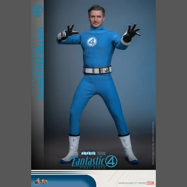 Hot Toys The Fantastic Four: First Steps - Mr. Fantastic & HERBIE (Deluxe)