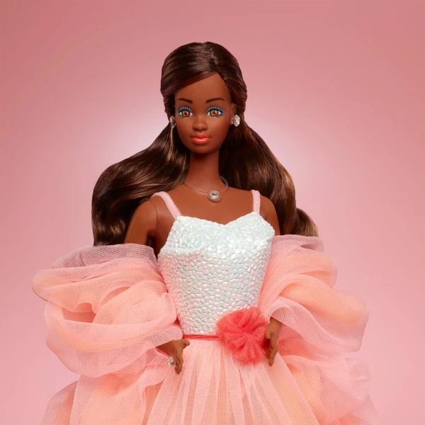 Barbie Brown, Peaches ‘n Cream