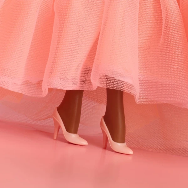 Barbie Brown, Peaches ‘n Cream