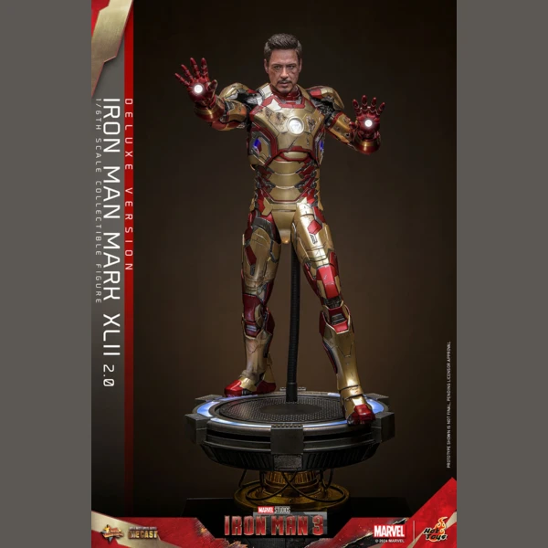 Hot Toys Iron Man 3 - Iron Man Mk 42 (Deluxe, Battle Damaged)