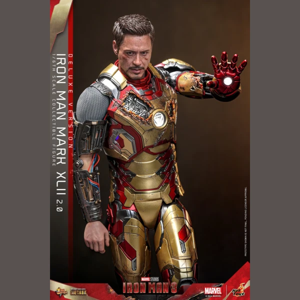Hot Toys Iron Man 3 - Iron Man Mk 42 (Deluxe, Battle Damaged)