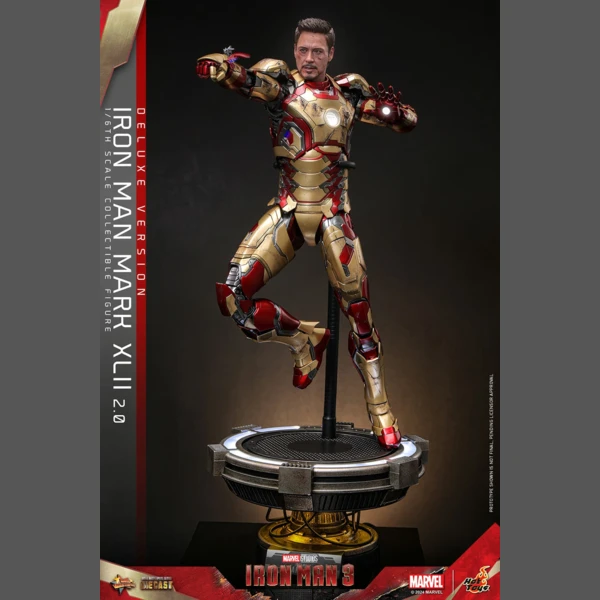 Hot Toys Iron Man 3 - Iron Man Mk 42 (Deluxe, Battle Damaged)