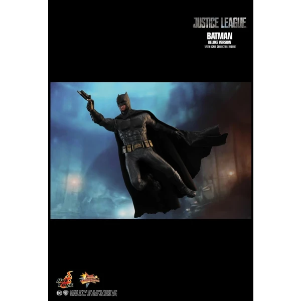 Hot Toys Batman (Deluxe Version), Justice League