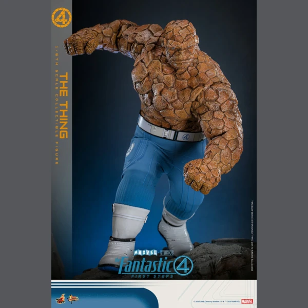 Hot Toys The Fantastic Four: First Steps - The Thing (Deluxe)