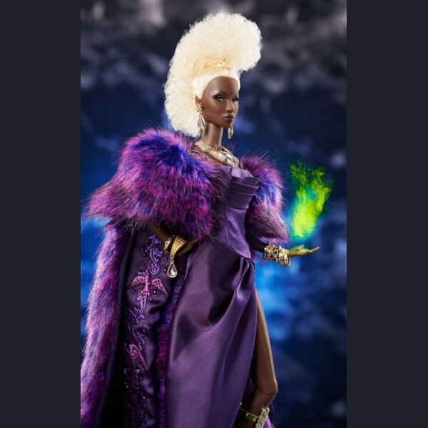 Nu. Fantasy Divining Beauty Adele Makeda, Coven Couture