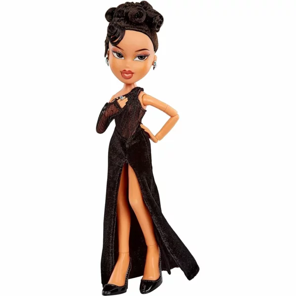 Bratz Night - with Evening Gown, Pet Dog, and Poster, Kylie Jenner
