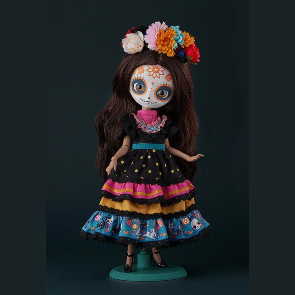 Harmonia Bloom Gabriela, Seasonal Doll