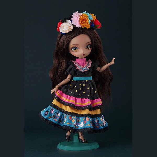 Harmonia Bloom Gabriela, Seasonal Doll