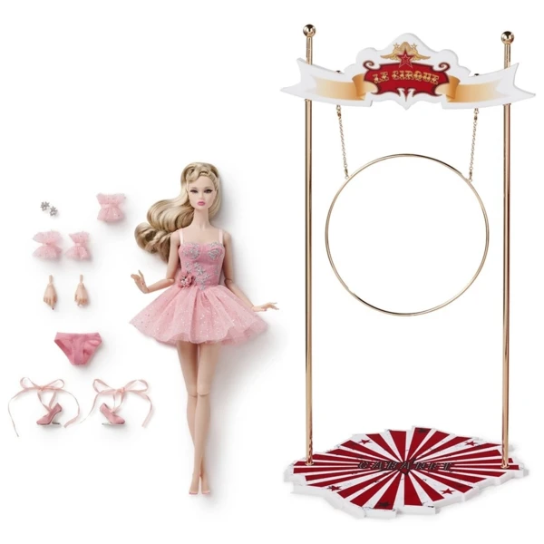 "L'Aerialiste" Poppy Parker, Le Cirque Cabaret