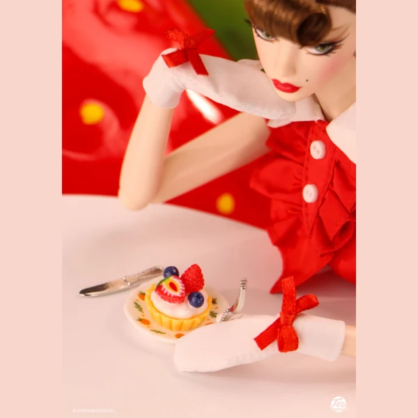 Mizi Cherry Pie (Garden Party Giftset), Mary Macy Valley Of The Dolls