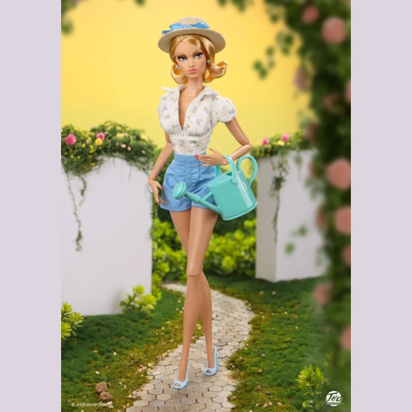 Mizi Blue Blossoms (Garden Party Fashion Giftset), Mary Macy Valley Of The Dolls