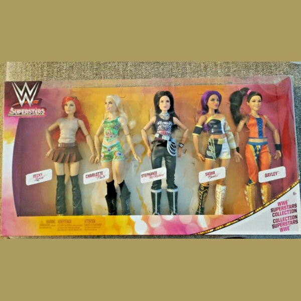 WWE Superstars Fashion Doll Collection 5 Pack - R Exclusive