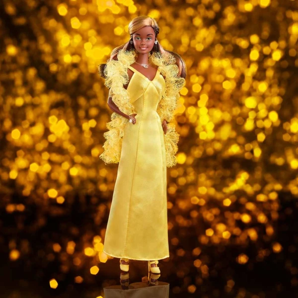 Barbie Superstar Christie, Rewind