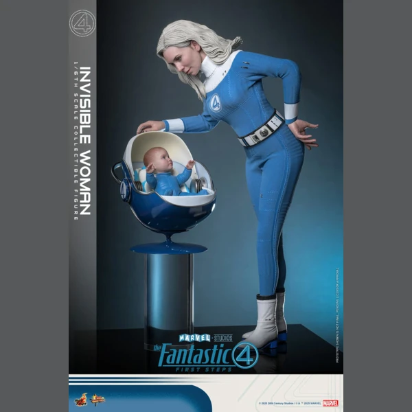 Hot Toys The Fantastic Four: First Steps - Invisible Woman (Deluxe)