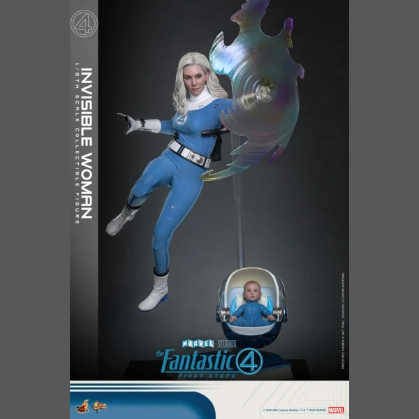 Hot Toys The Fantastic Four: First Steps - Invisible Woman (Deluxe)