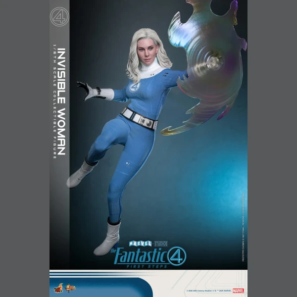 Hot Toys The Fantastic Four: First Steps - Invisible Woman (Deluxe)