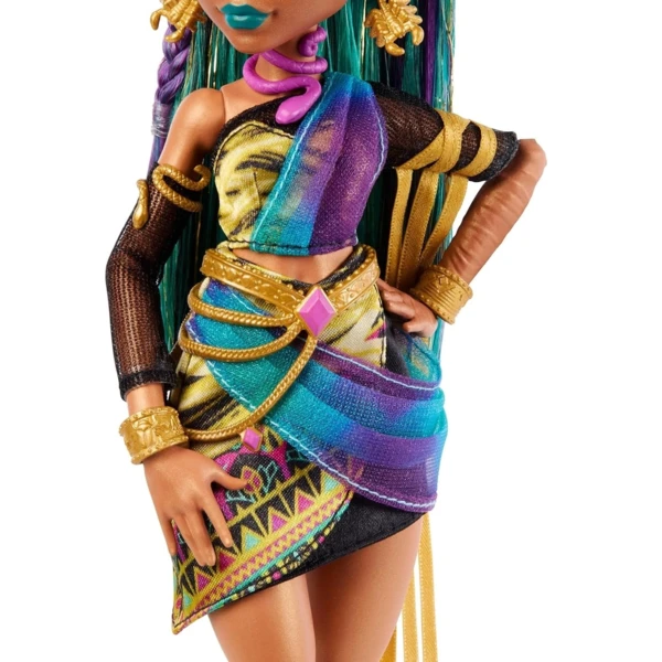 Monster High Nefera de Nile, Students