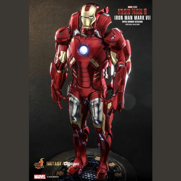 Hot Toys Iron Man Mark VII (Open Armor Version), Iron Man 3