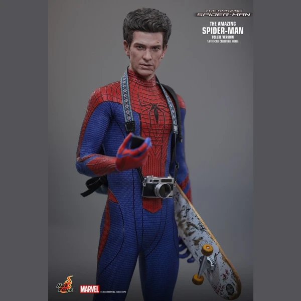 Hot Toys Peter Parker, The Amazing Spider-Man