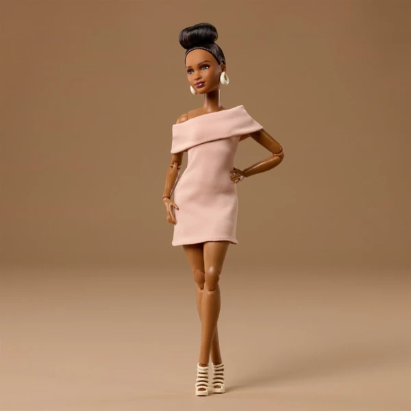 Barbie Basics Model 08 (2026 Neutrals Series)