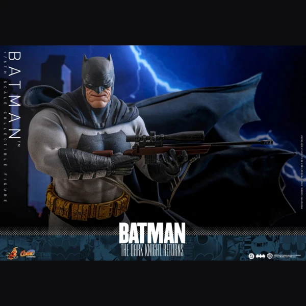 Hot Toys Batman: Dark Knight Returns (Deluxe), Batman: The Dark Knight Returns