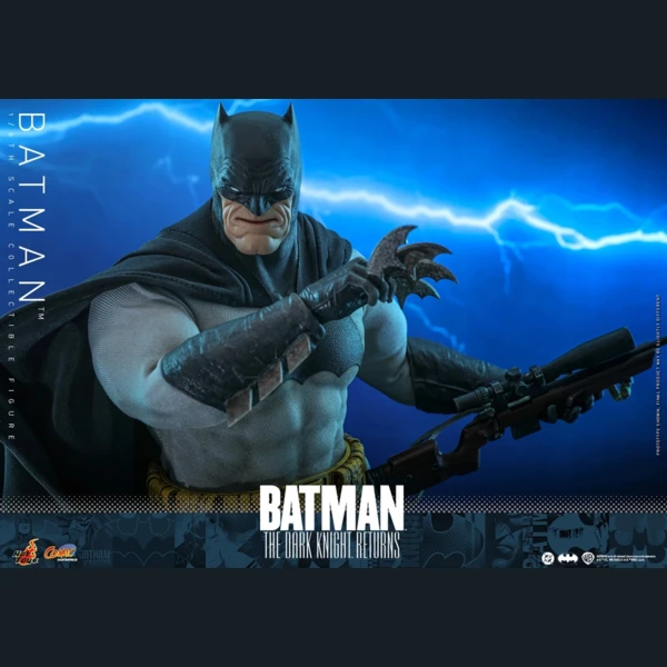 Hot Toys Batman: Dark Knight Returns (Deluxe), Batman: The Dark Knight Returns