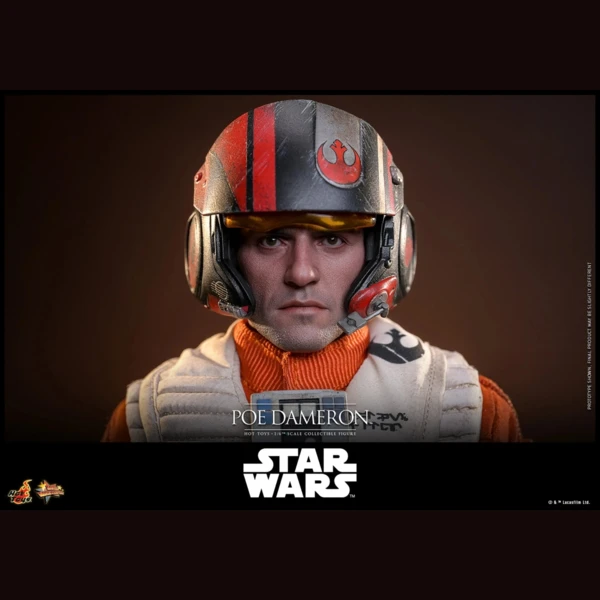 Hot Toys Star Wars: The Force Awakens - Poe Dameron (Deluxe)