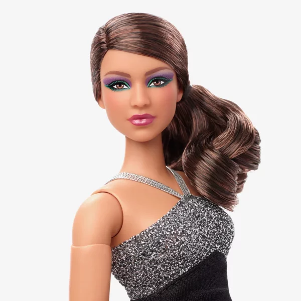 Barbie Looks Curvy, Brunette #12