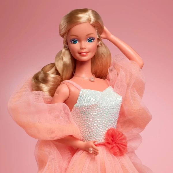Barbie Blonde, Peaches ‘n Cream