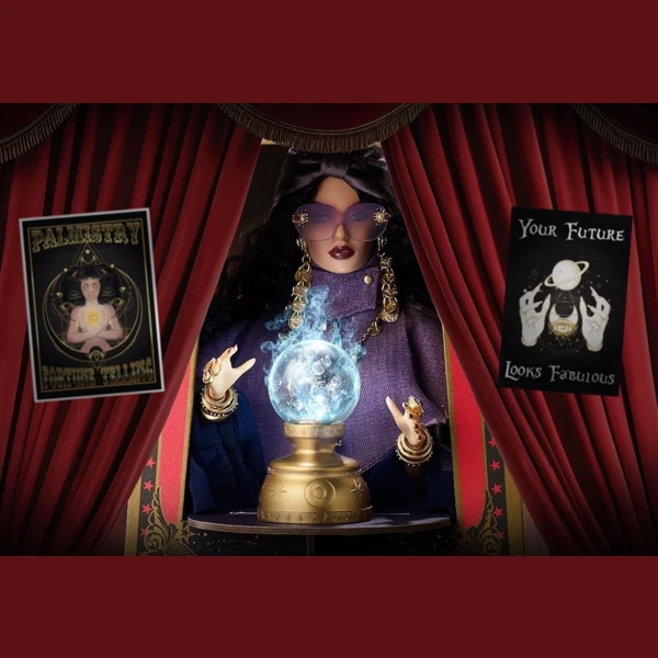 Nu. Face "Clairvoyante" Rayna Ahmadi, Le Cirque Cabaret