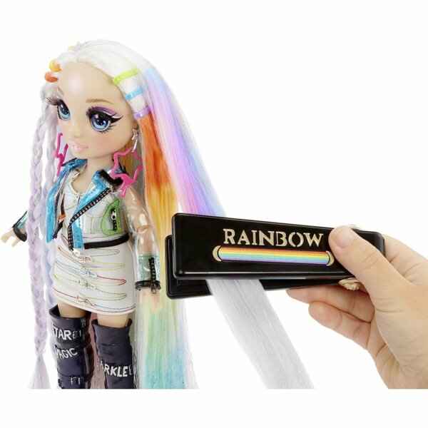 Rainbow High Amaya, Exclusive Doll - Fun Playset, Hair Studio