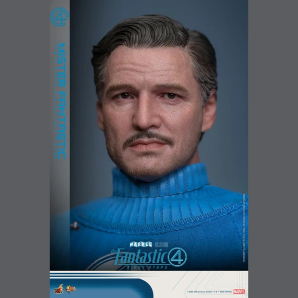 Hot Toys The Fantastic Four: First Steps - Mr. Fantastic (Deluxe)
