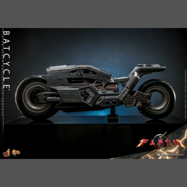 Hot Toys The Flash - Batcycle (Deluxe)