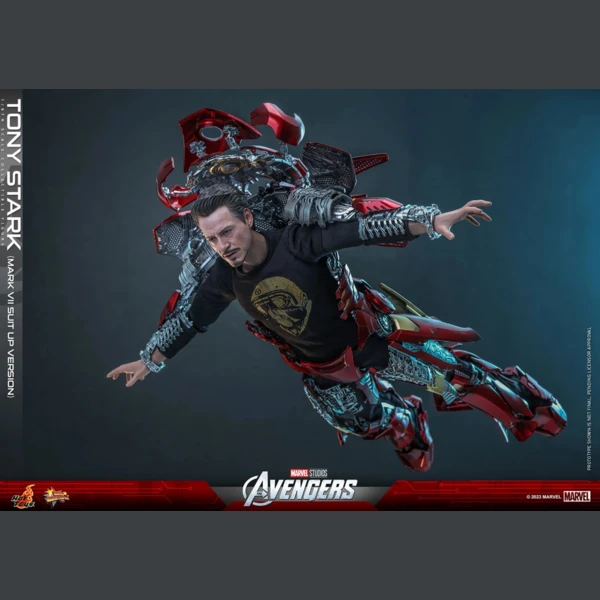 Hot Toys Avengers (2012) - Tony Stark (Mark VII Suit-Up) (Suit Up Version), The Avengers