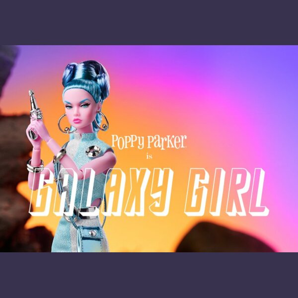 Galaxy Girl Poppy Parker, Stay Tuned