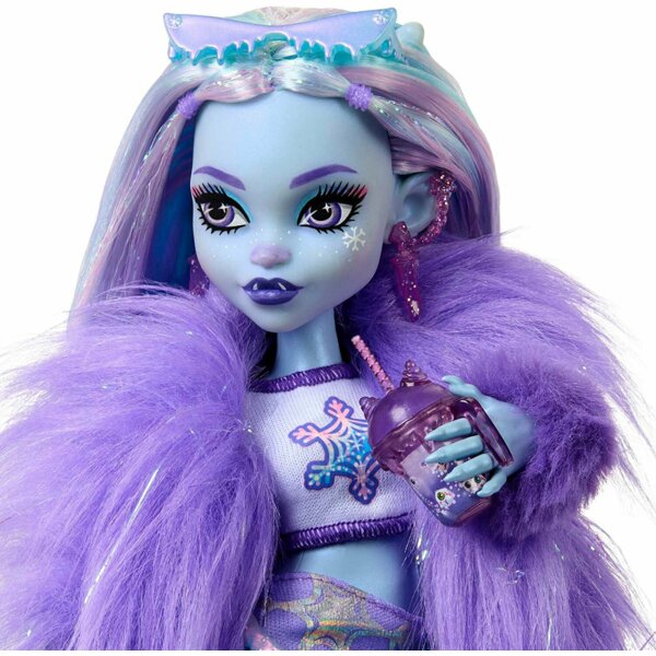 Monster High Abbey Bominable Yeti with Pet Mammoth Tundra, Creepover Party