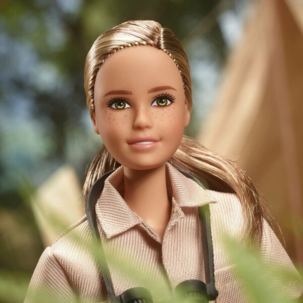 Barbie Dr. Jane Goodall, Inspiring Women