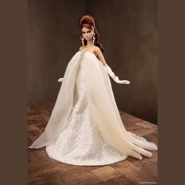 Mizi Anna May (8th Anniversary), White Gala Collection