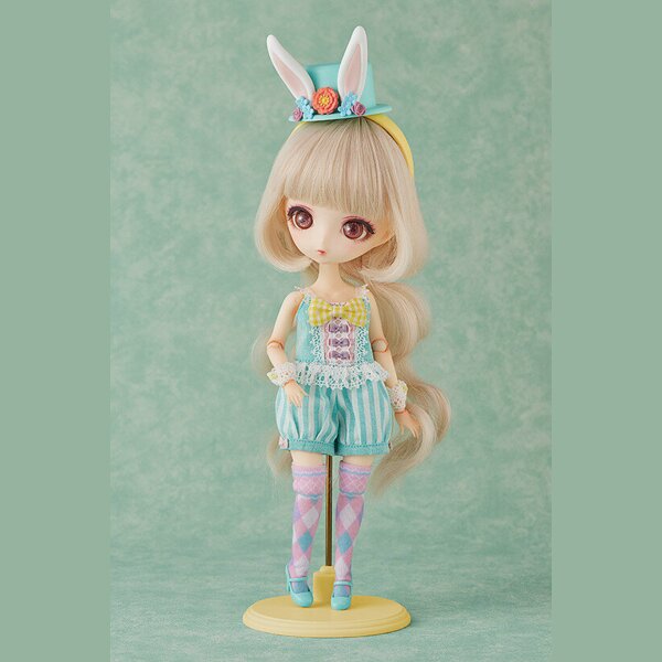 Harmonia Bloom Charlotte (Melone), Seasonal Doll