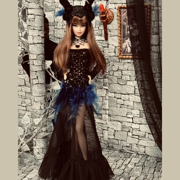 Gothic maiden.