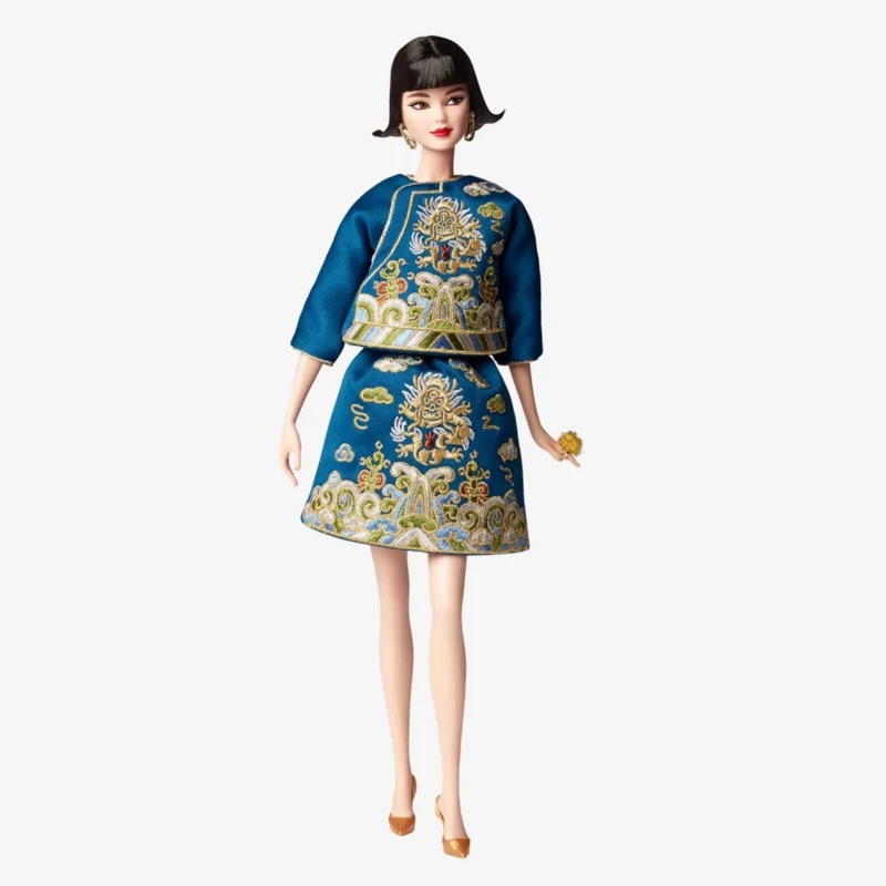 Guo Pei Barbie ® Lunar New Year Glow!